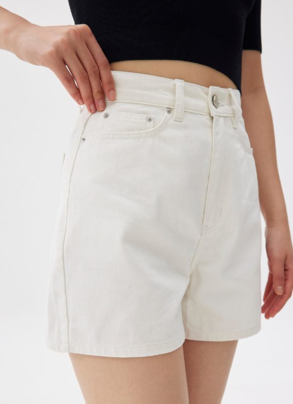 Classic Denim Shorts - Image 3